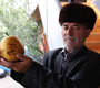 Садовод из Ингушетии вырастил двухкилограммовую грушу